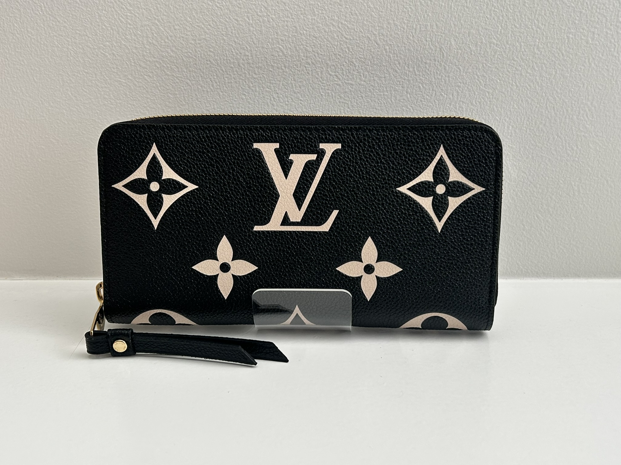 LOUIS VUITTON ジッピー･ウォレット　M80481