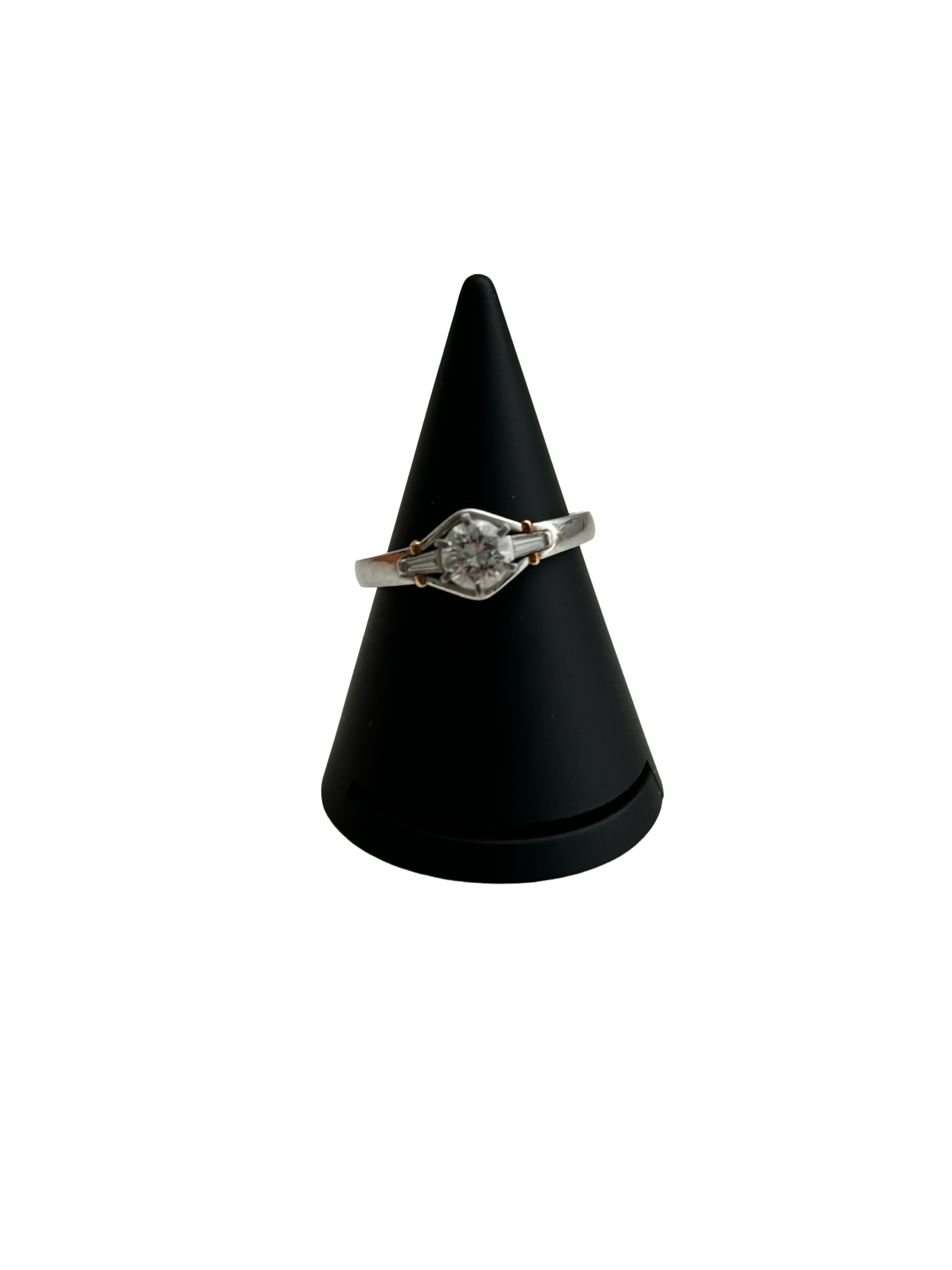 PT900 K18 ﾀﾞｲﾔﾓﾝﾄﾞ ﾘﾝｸﾞD0.393ct